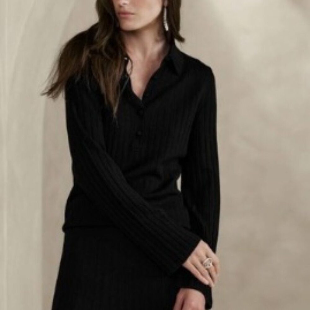 NWT BANANA REPUBLUC NEZHA MERINO SWEATER POLO size small Black